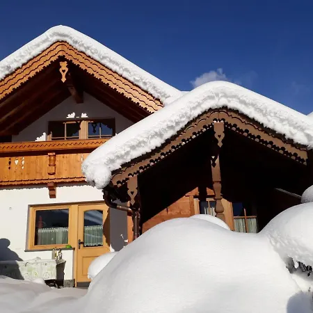 ゲストハウス Granat 4*