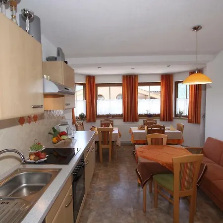 Granat Πανσιόν 4*