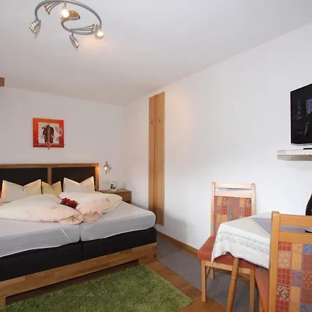 Casa de hóspedes Granat 4*