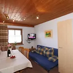 Granat Gæstehus 4*